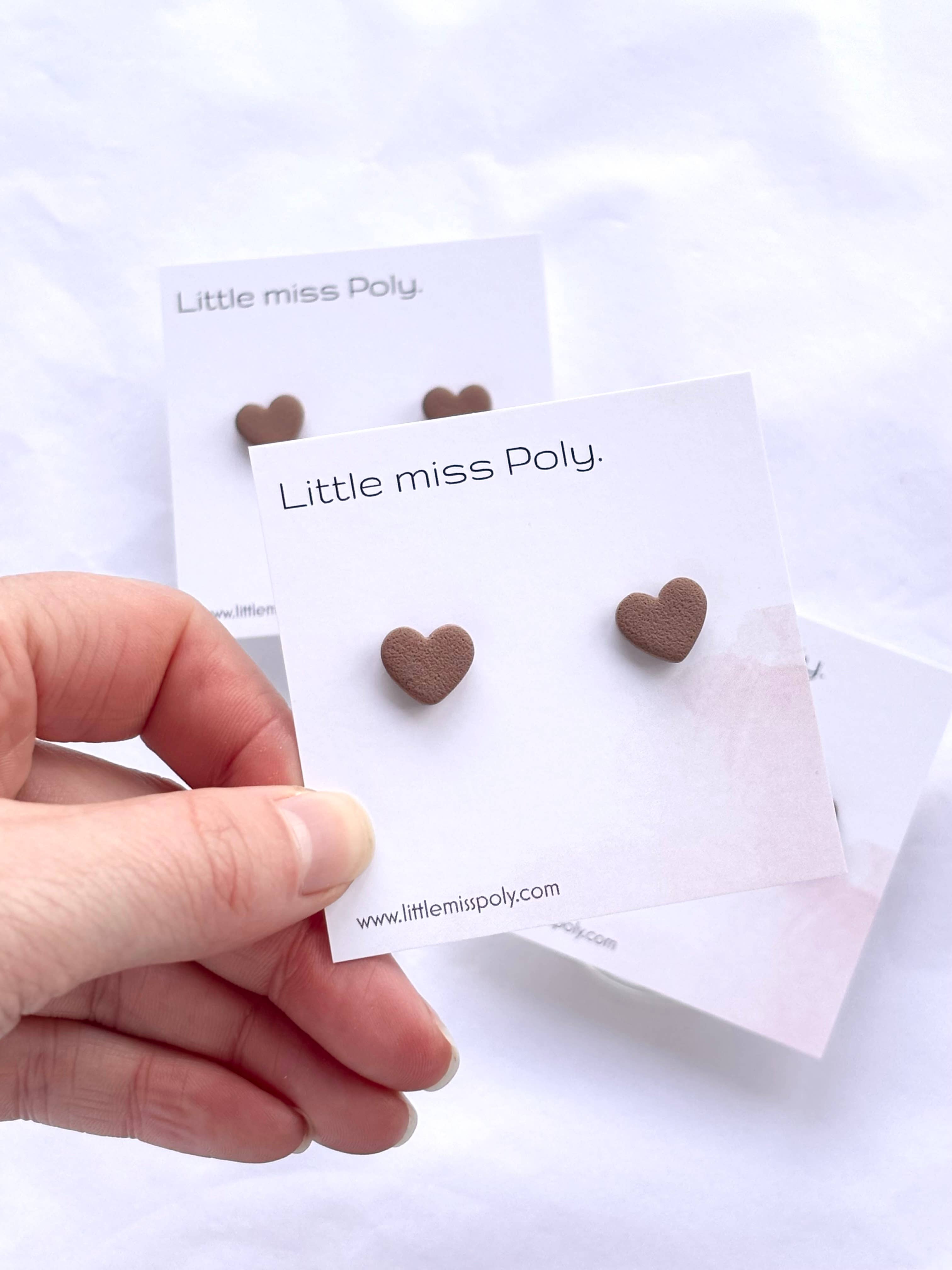 Mini Heart Stud - Brown