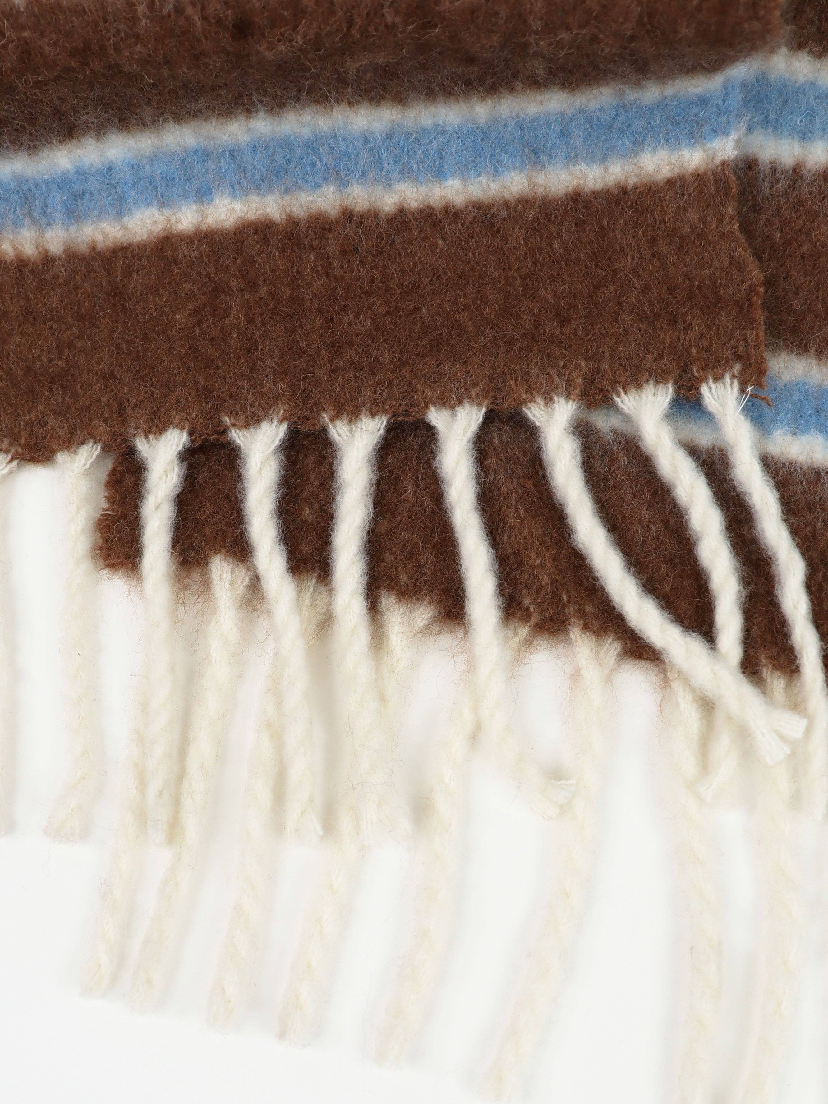 Basset Stripe Fluffy Scarf