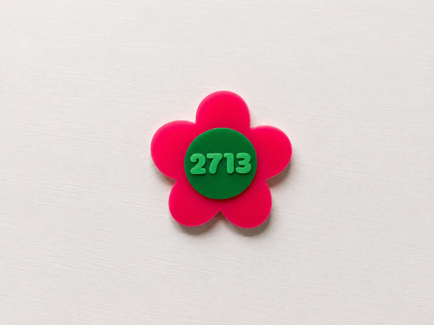 Finley 2713 Flower Acrylic Magnet | Australian Town Souvenir