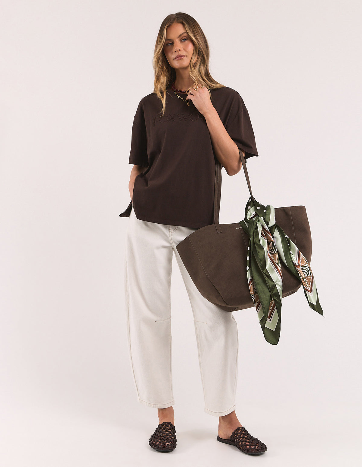 Foxwood Simplified Tee Coffee Bean