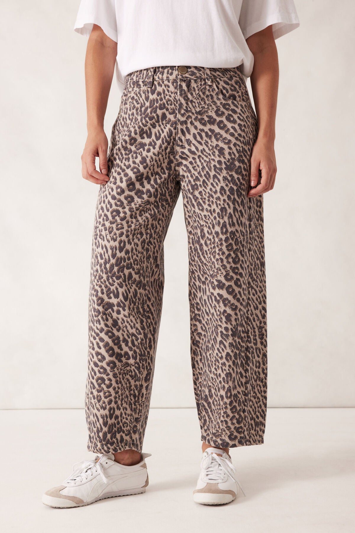 Tapered Barrel Jean - Leopard