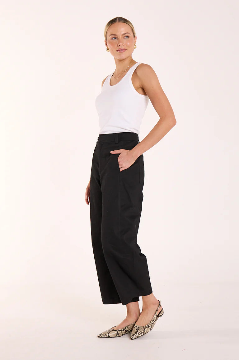 Charlie Cropped Barrel Pant - Black