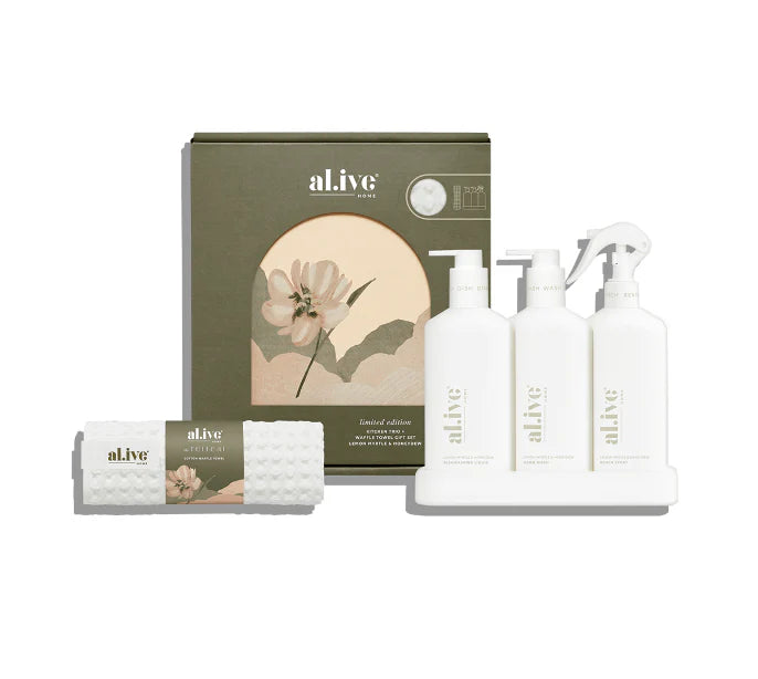 The Retreat Kitchen Trio & Towel Gift Set