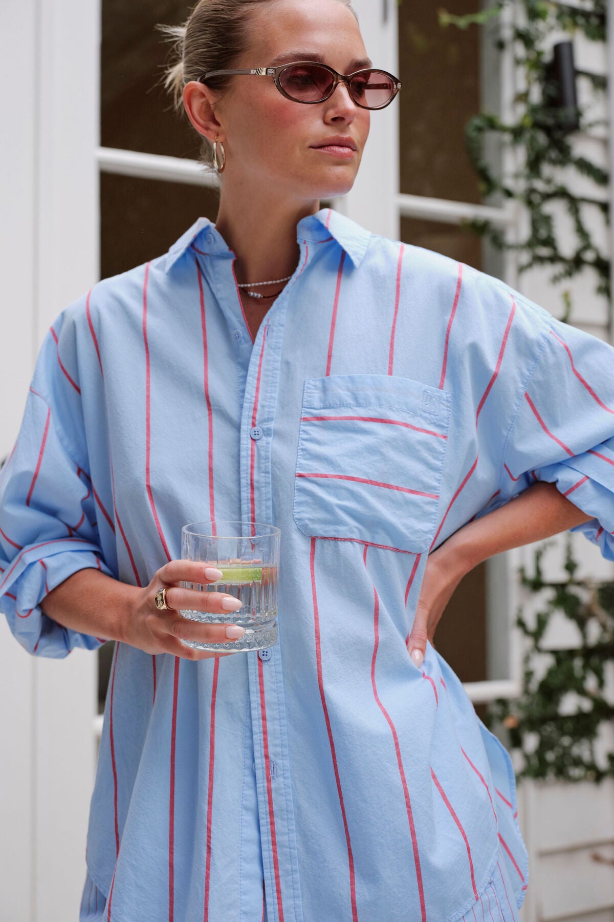 Peta Oversized Shirt - Fresh Blue/Red Bold Stripe