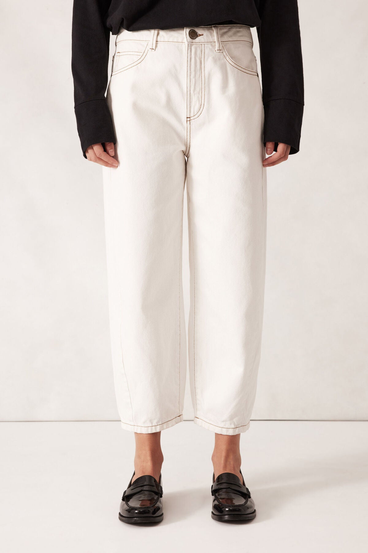 Tapered Barrel Jean - Fresh Ecru