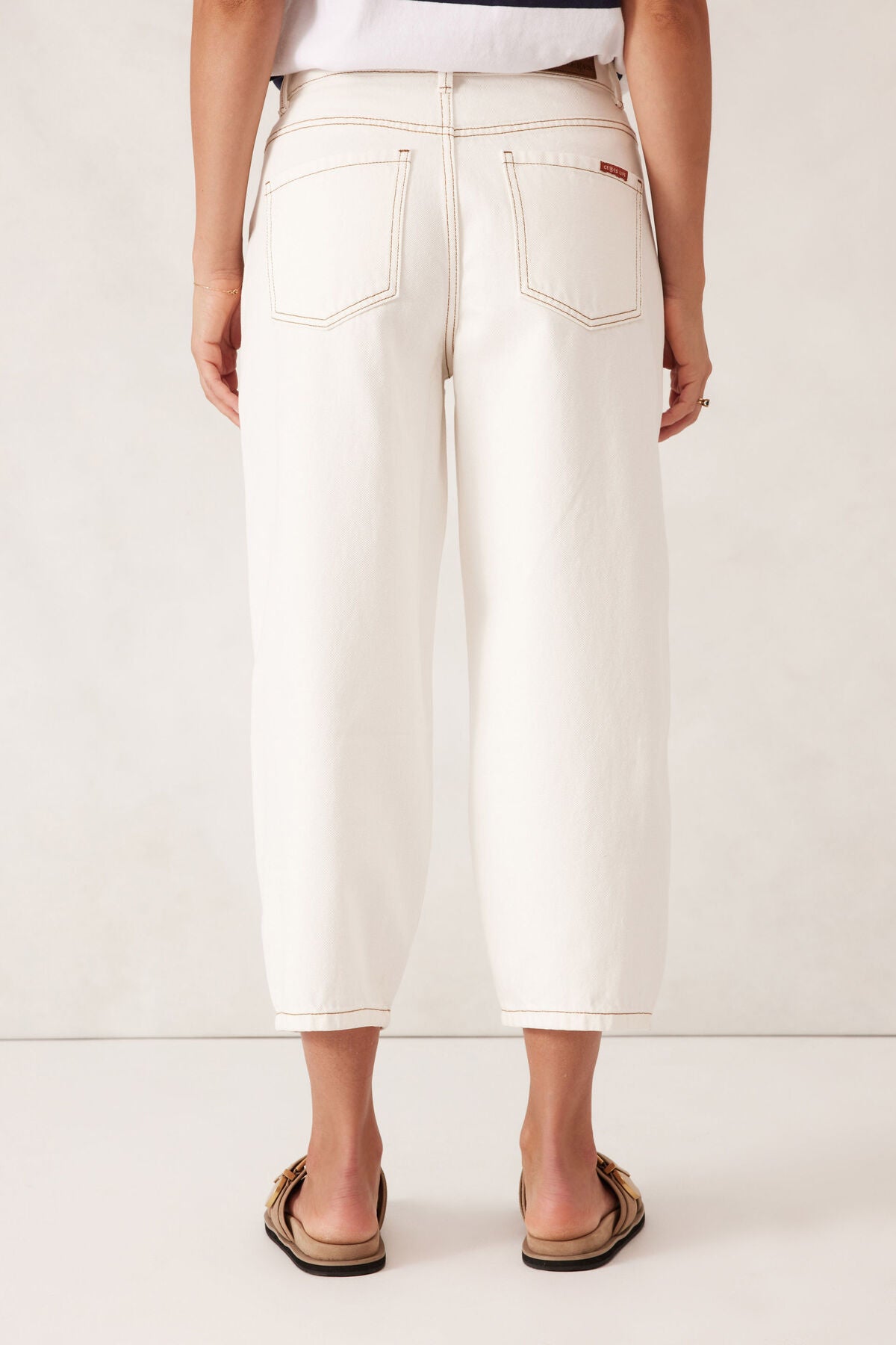 Tapered Barrel Jean - Fresh Ecru