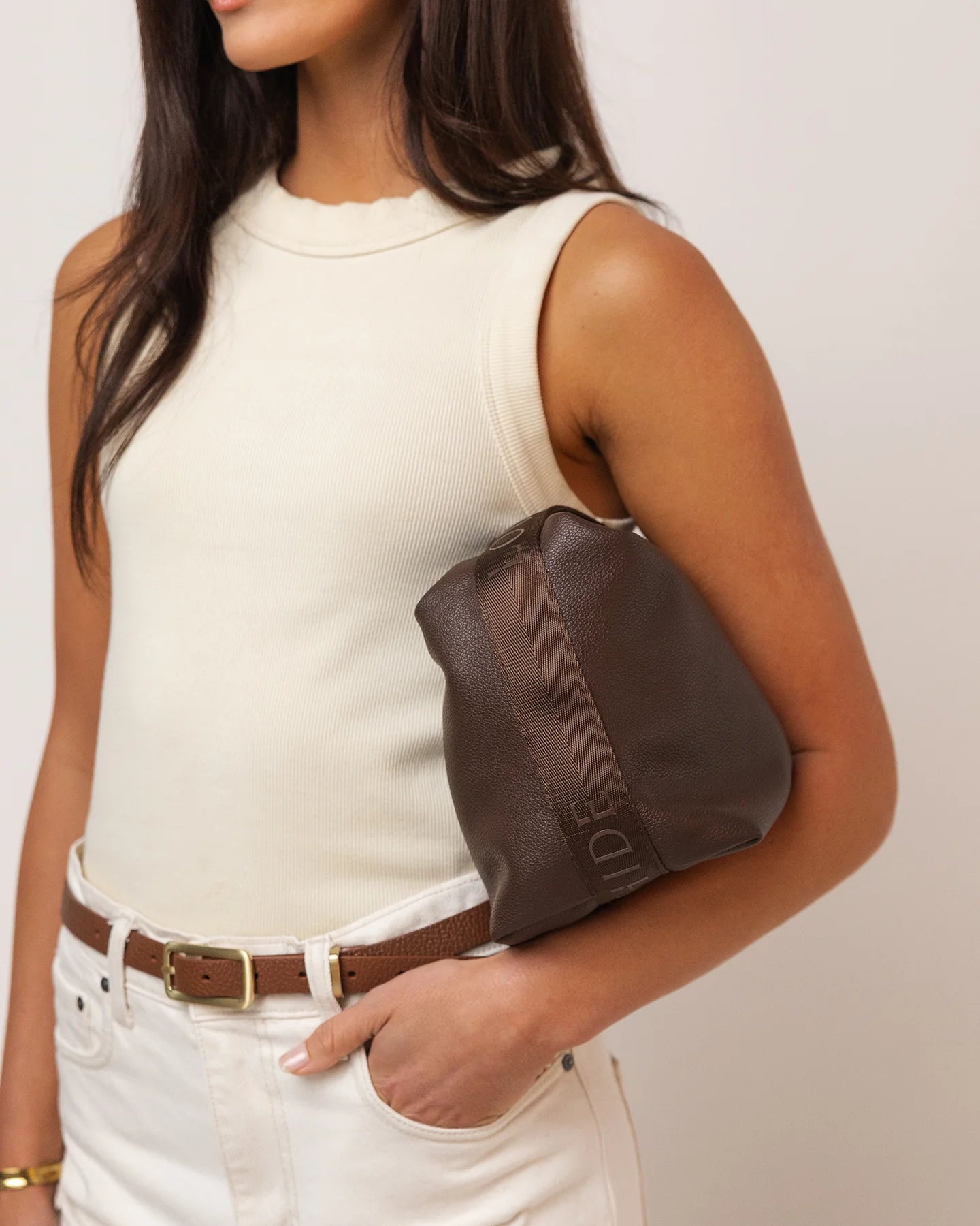 Duke Handbag - Chocolate