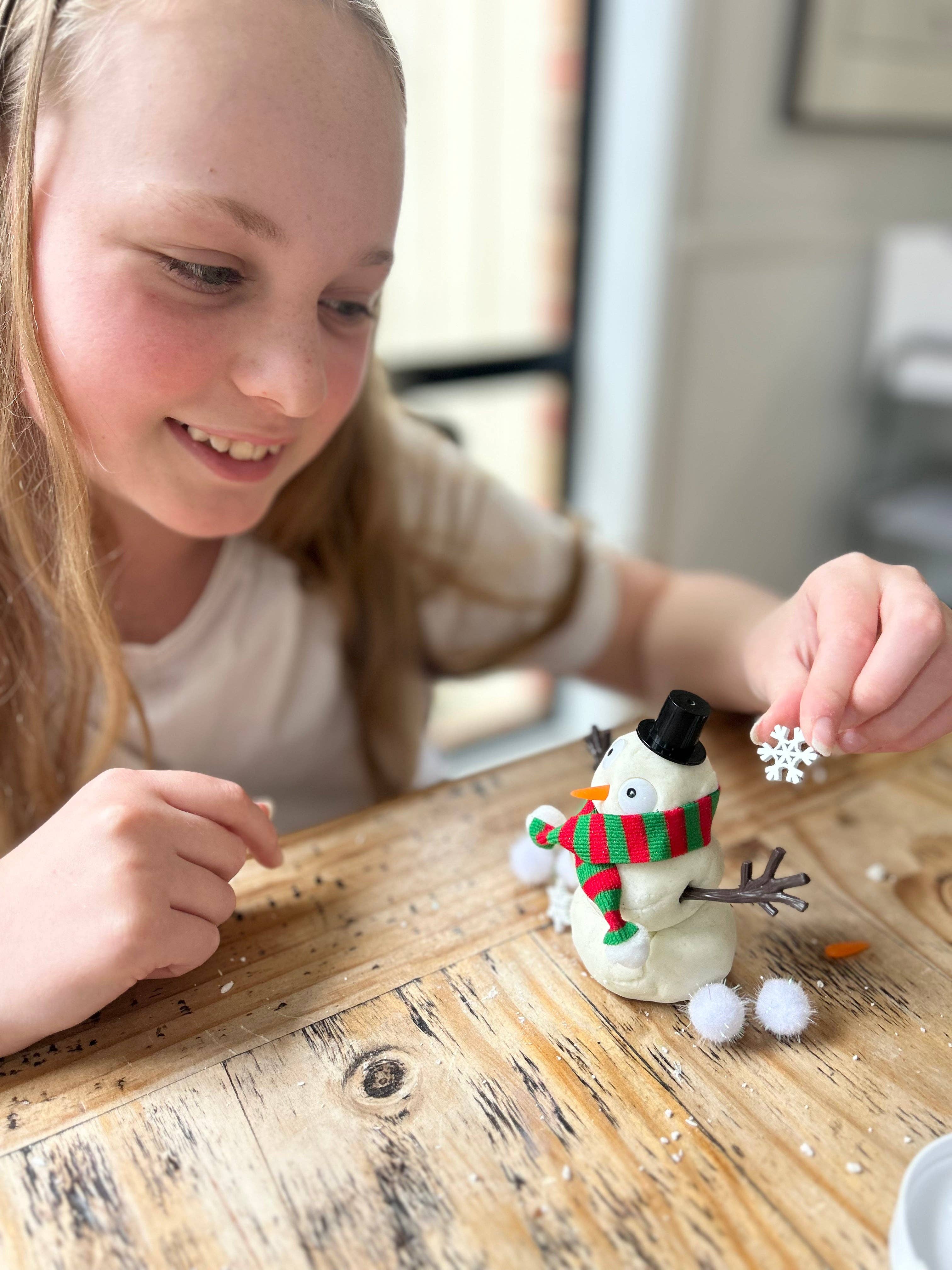 Snowman Playdough to Go