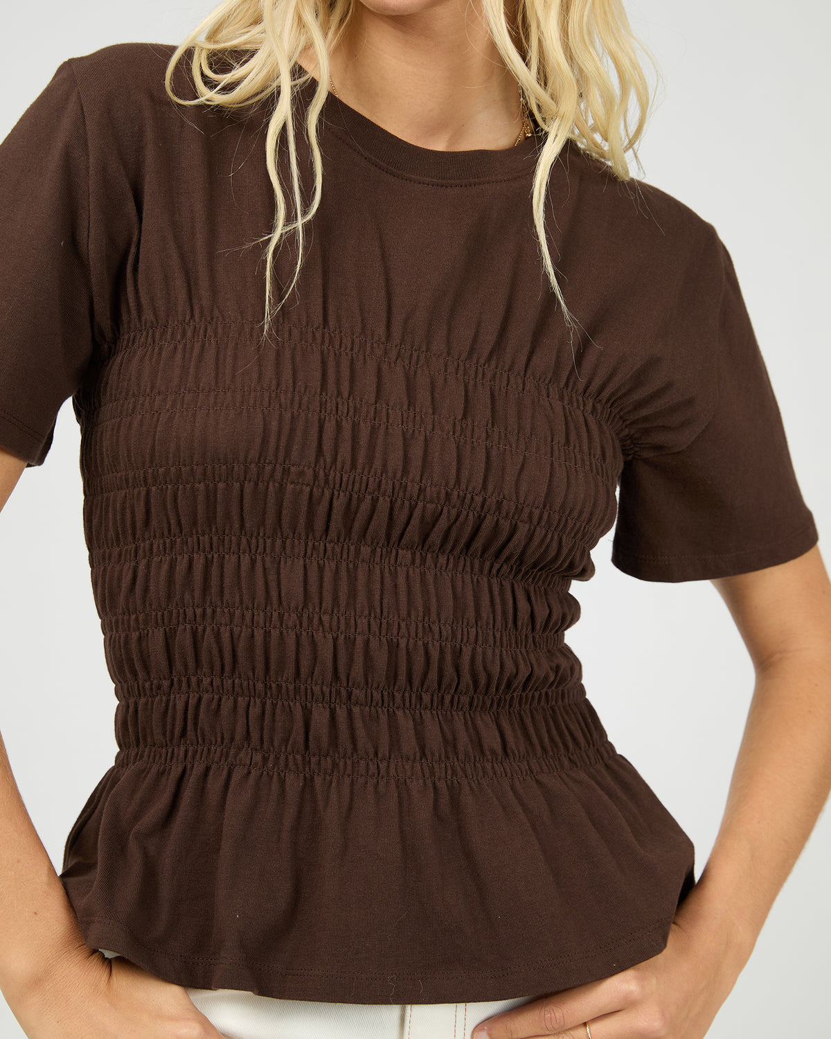 LIPA RUCHED TOP BROWN
