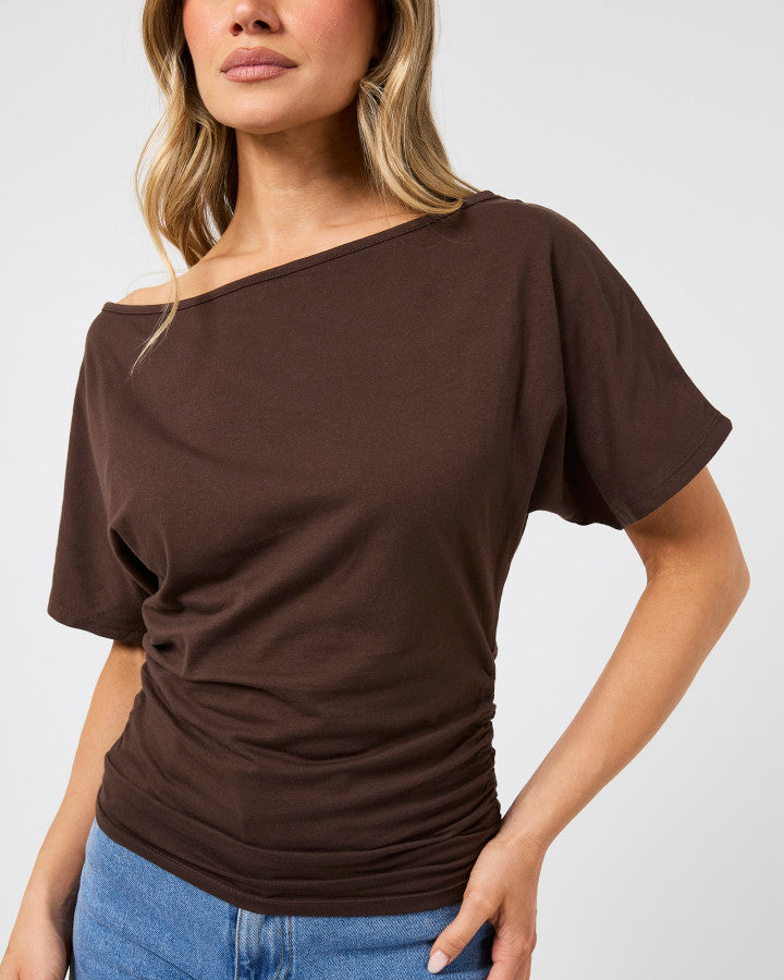 LUNE OFF SHOULDER TOP - Chocolate