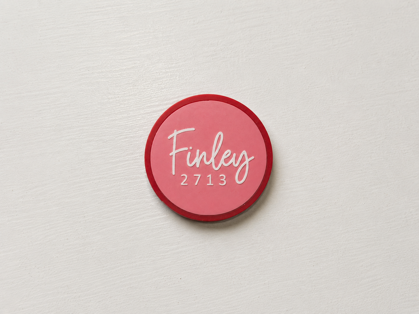 Finley 2713 Round Acrylic Magnet | Finley NSW Souvenir