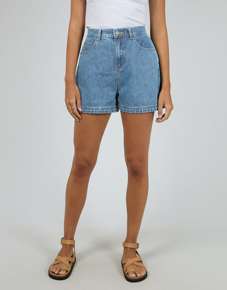 JOSIE DENIM SHORT - Light Blue
