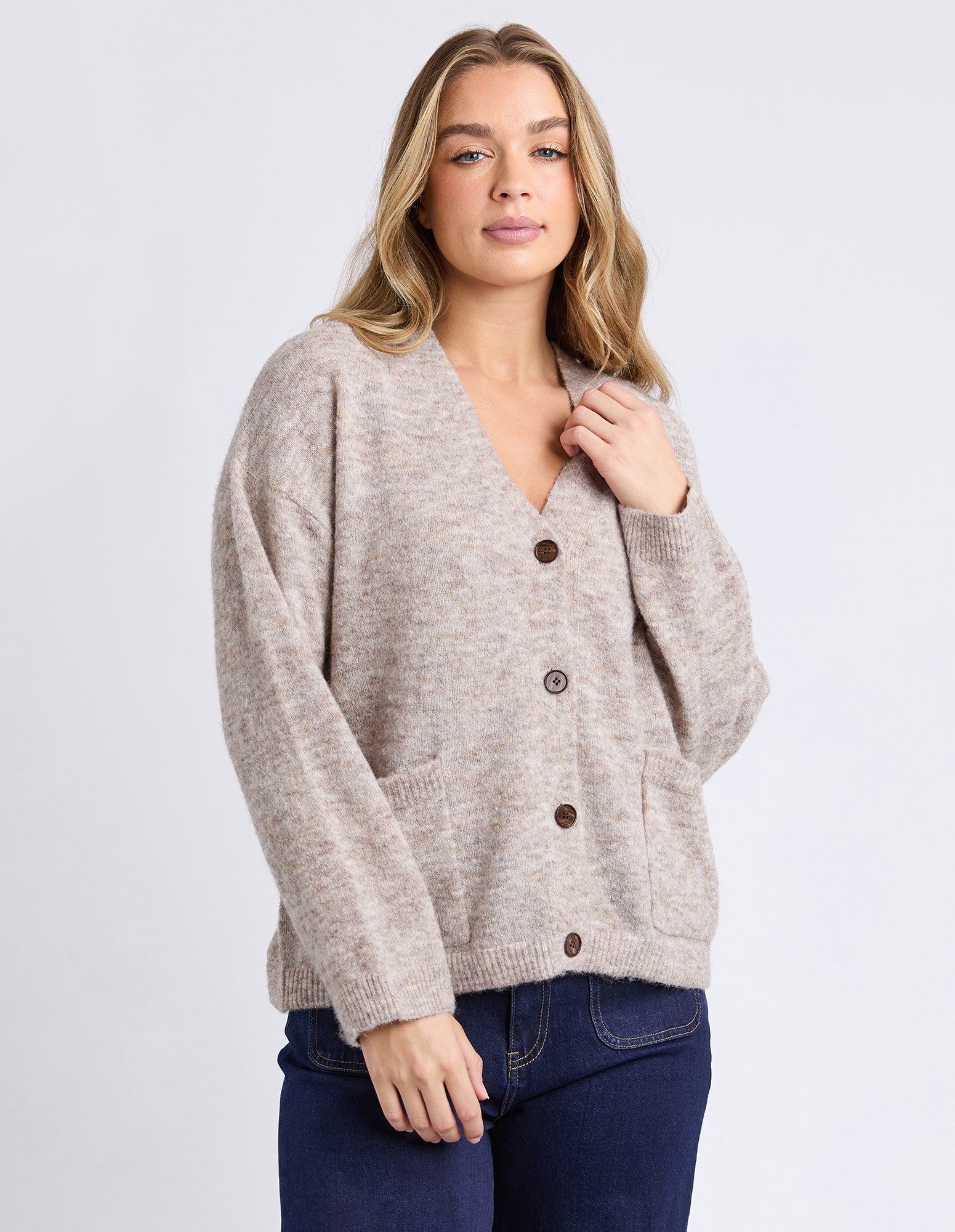 Foxwood Emari Cardi in oatmeal, soft knit cardigan with button details, perfect for cozy layering and stylish comfort.