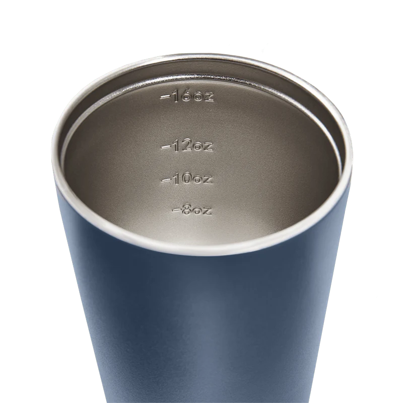 Fressko Grande Denim reusable coffee tumbler with 475ml capacity, featuring a denim blue exterior and spill-proof lid.