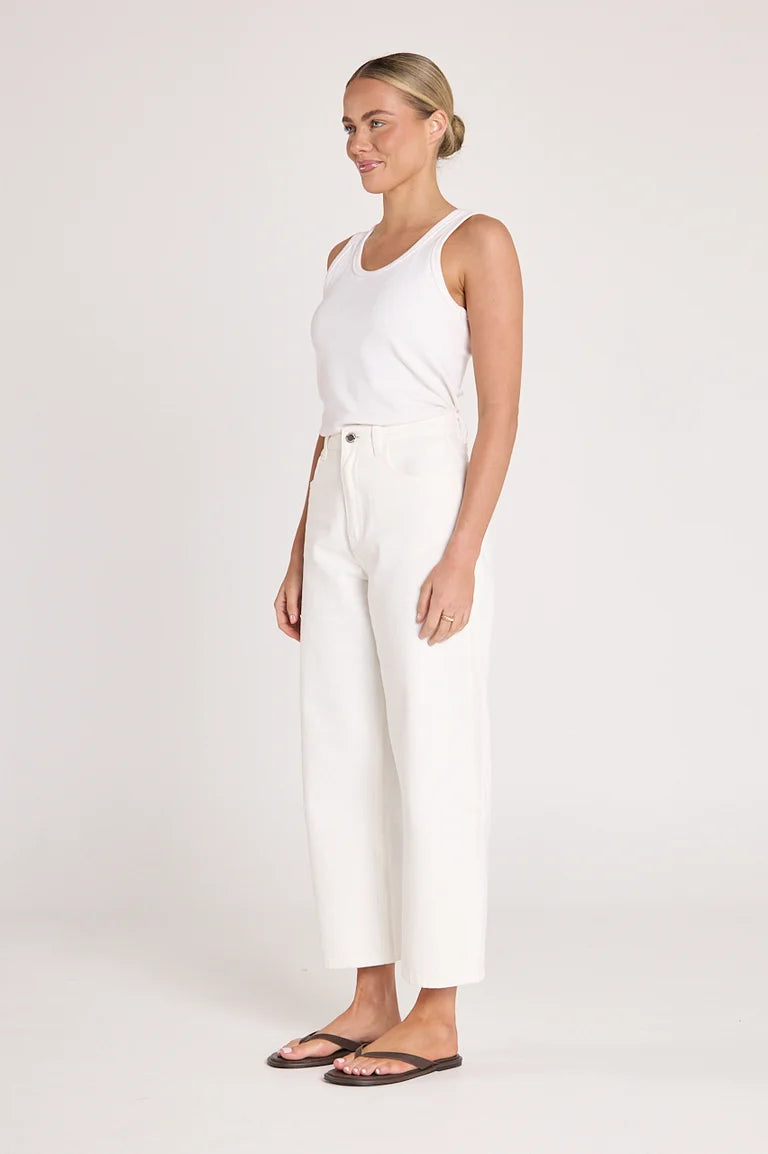Lola Barrel Jean - White