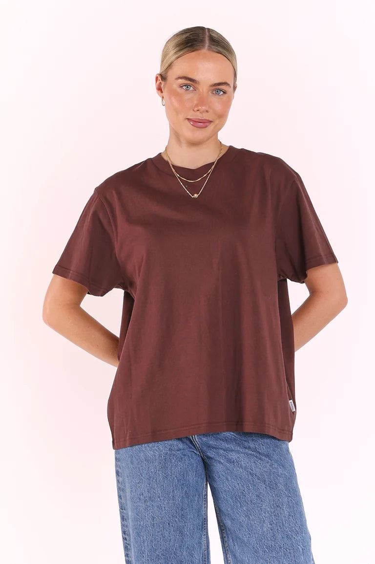 Feather + Noise Carter Tee - Chocolate