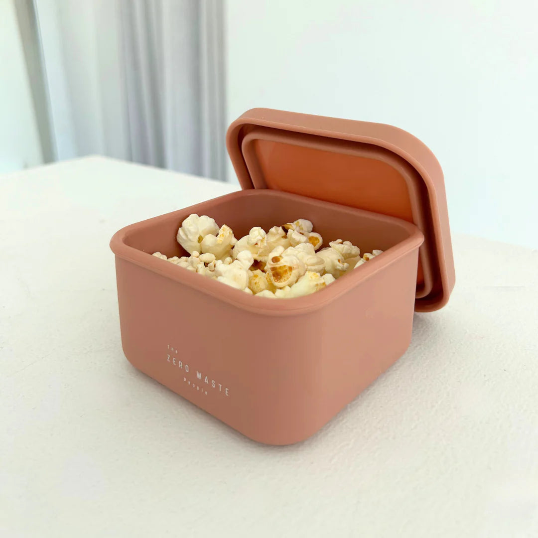 Dusty Pink Snack container