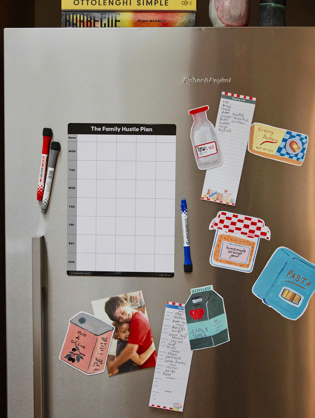 THE FAMILY HUSTLE PLAN. MAGNETIC PLANNER