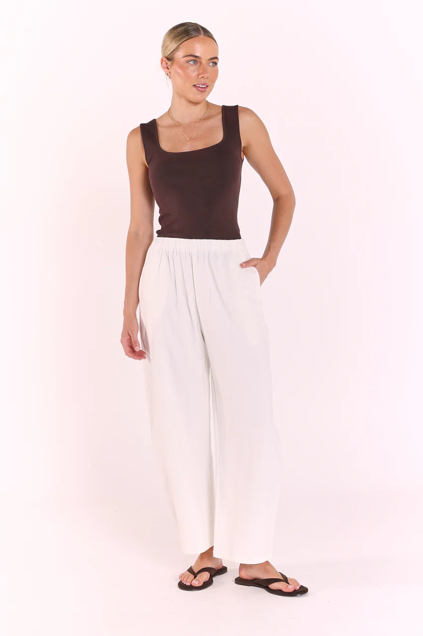 Eleanor Barrel Pant - White