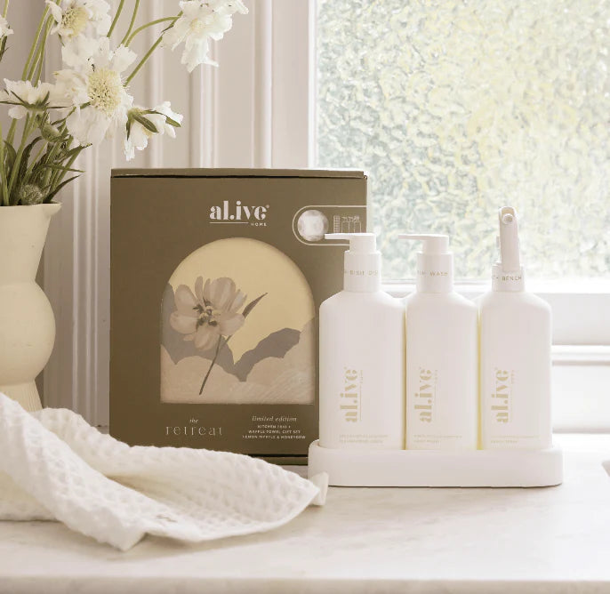 The Retreat Kitchen Trio & Towel Gift Set