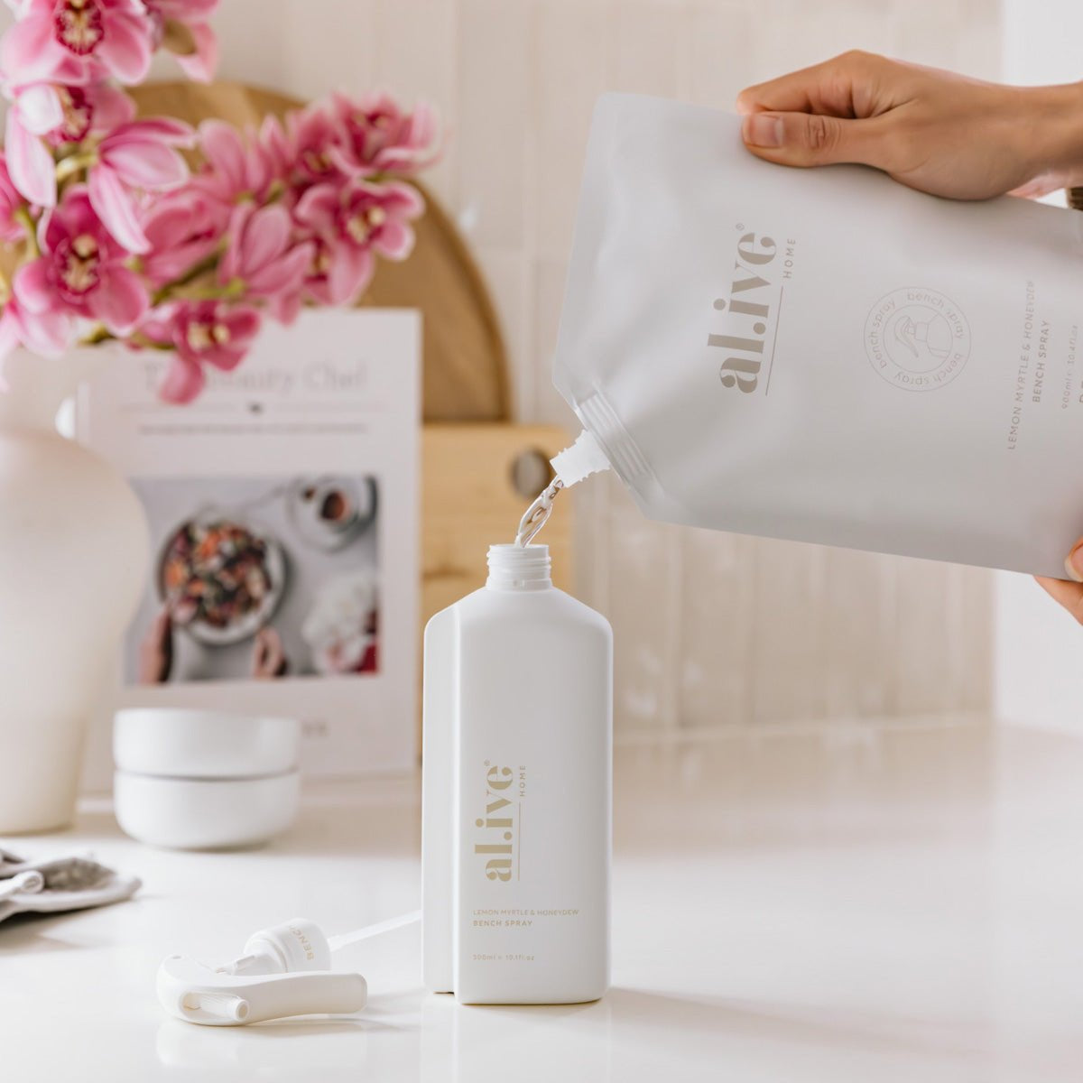 Lemon Myrtle & Honeydew Bench Spray Refill 900ml