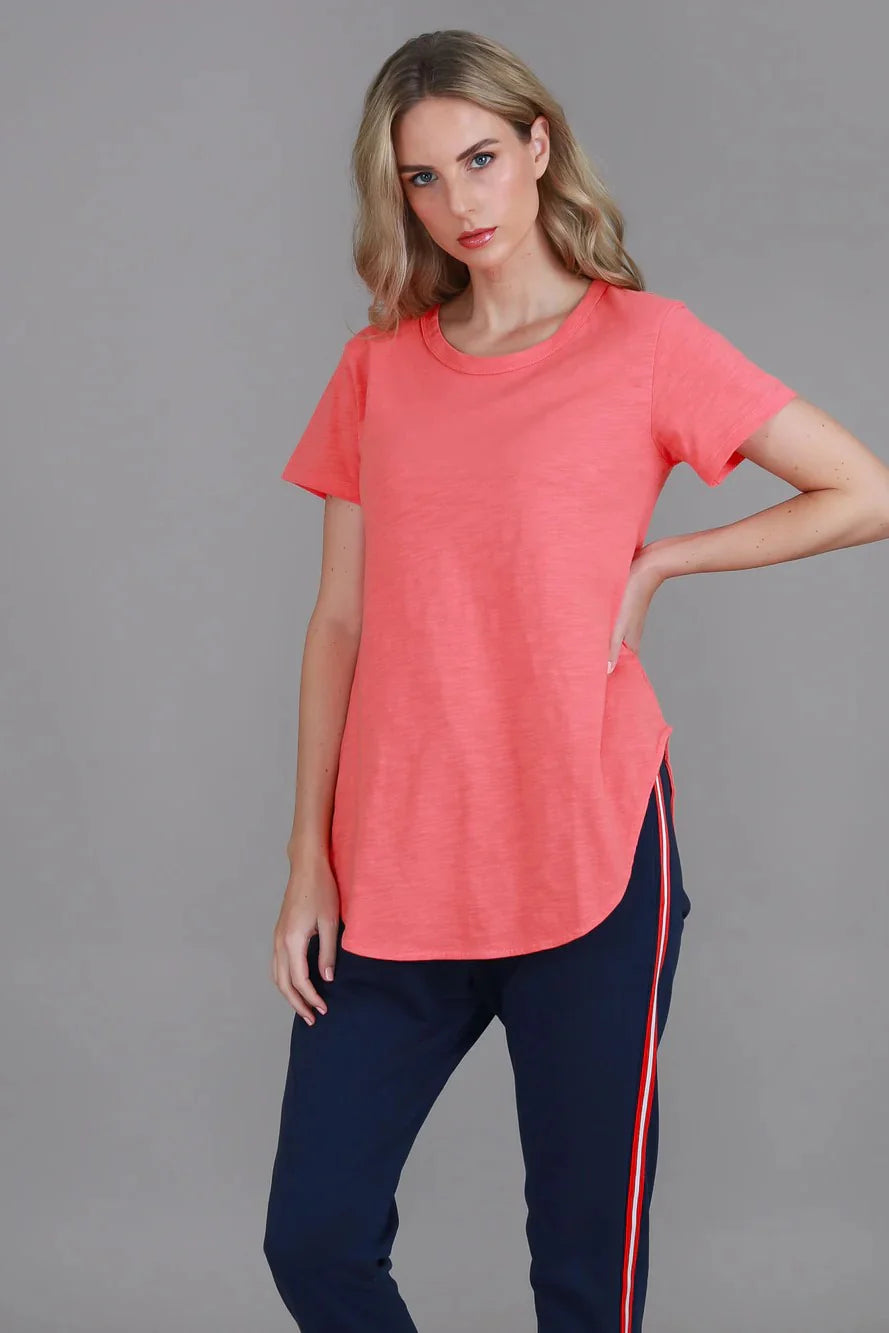 Elwood Tee - Sunset Coral Size