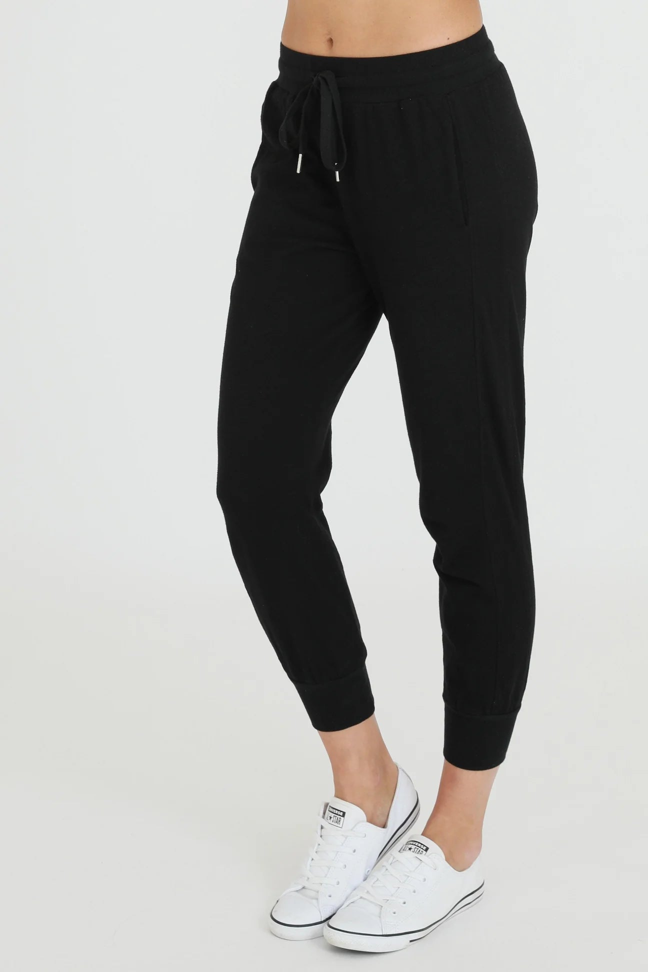 Amber jogger - black