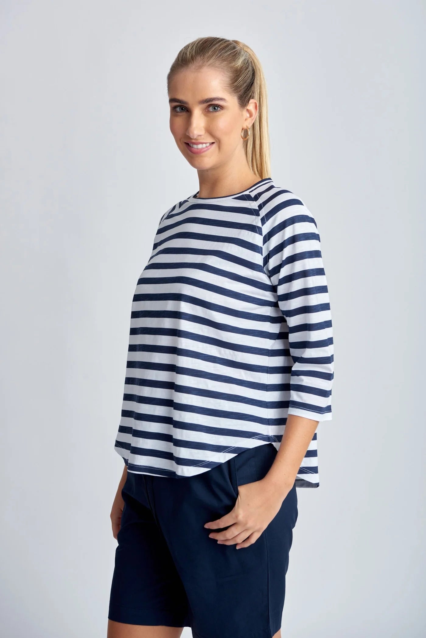 Cotton Raglan Sleeve Stripe Tee - navy/white