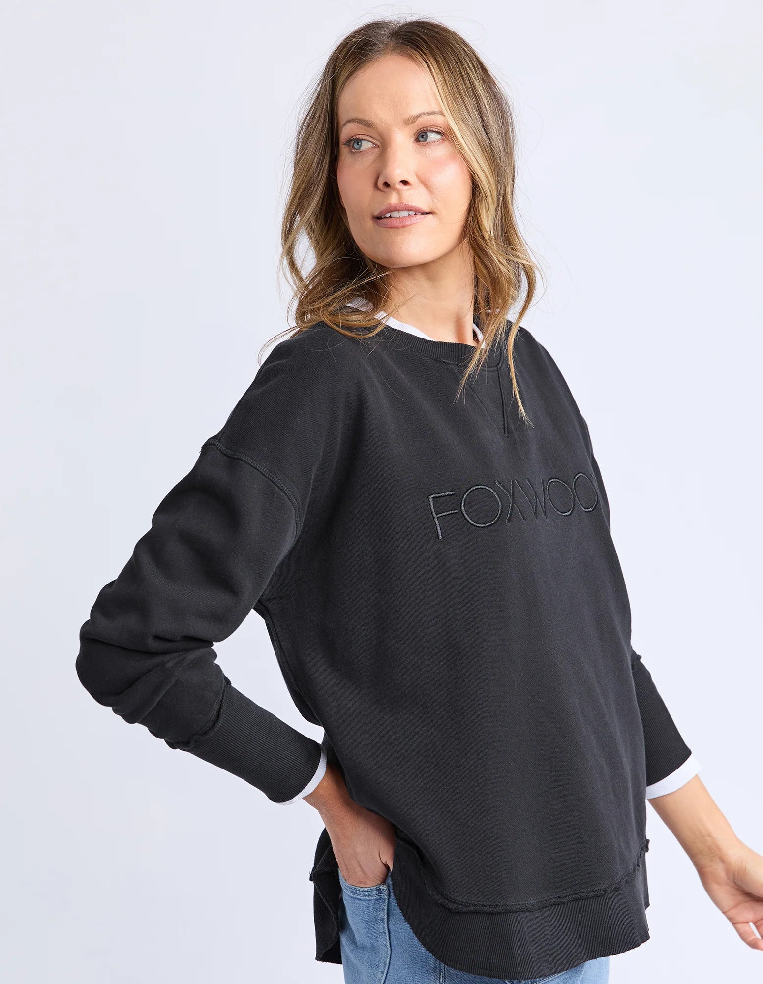 Foxwood Simplified Crew Black On Black