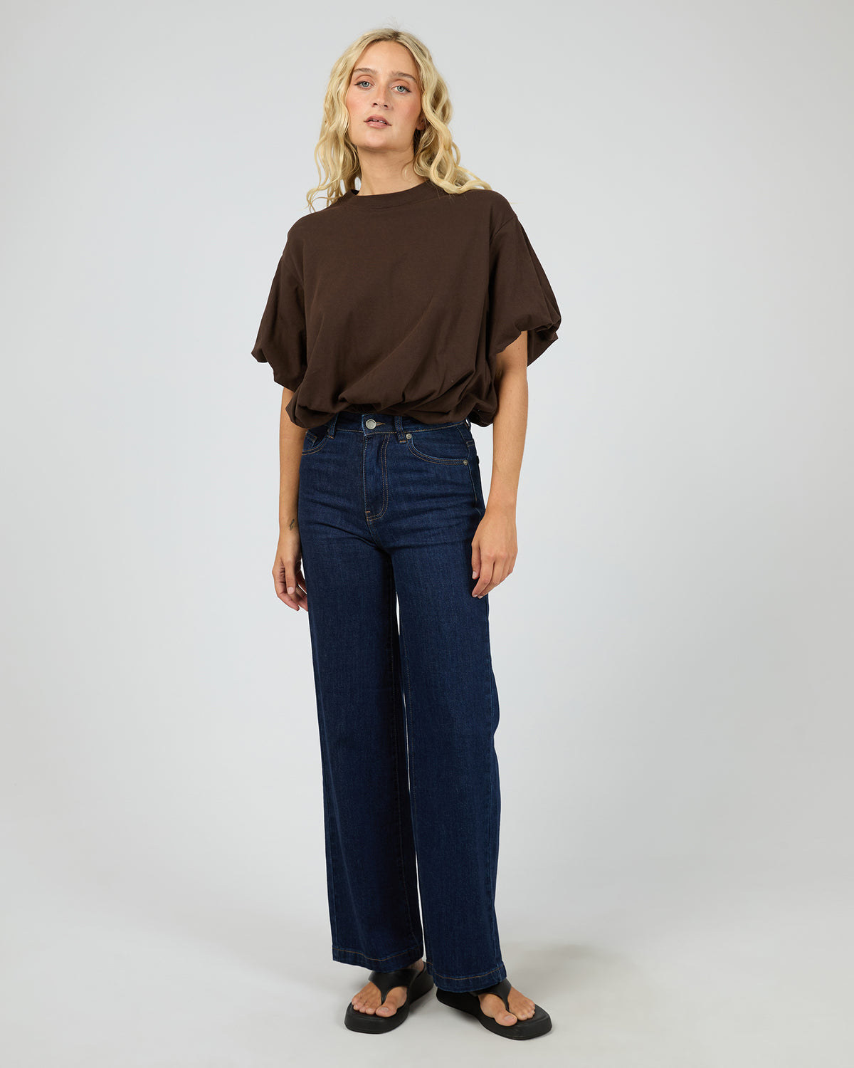 AAE ICON BUBBLE TEE BROWN