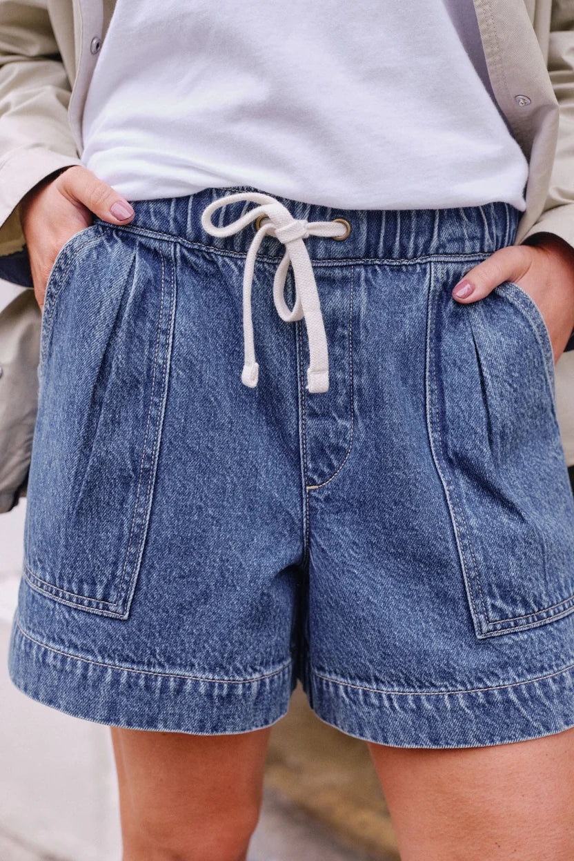 Darcy Relaxed Everyday Short - Fresh Indigo