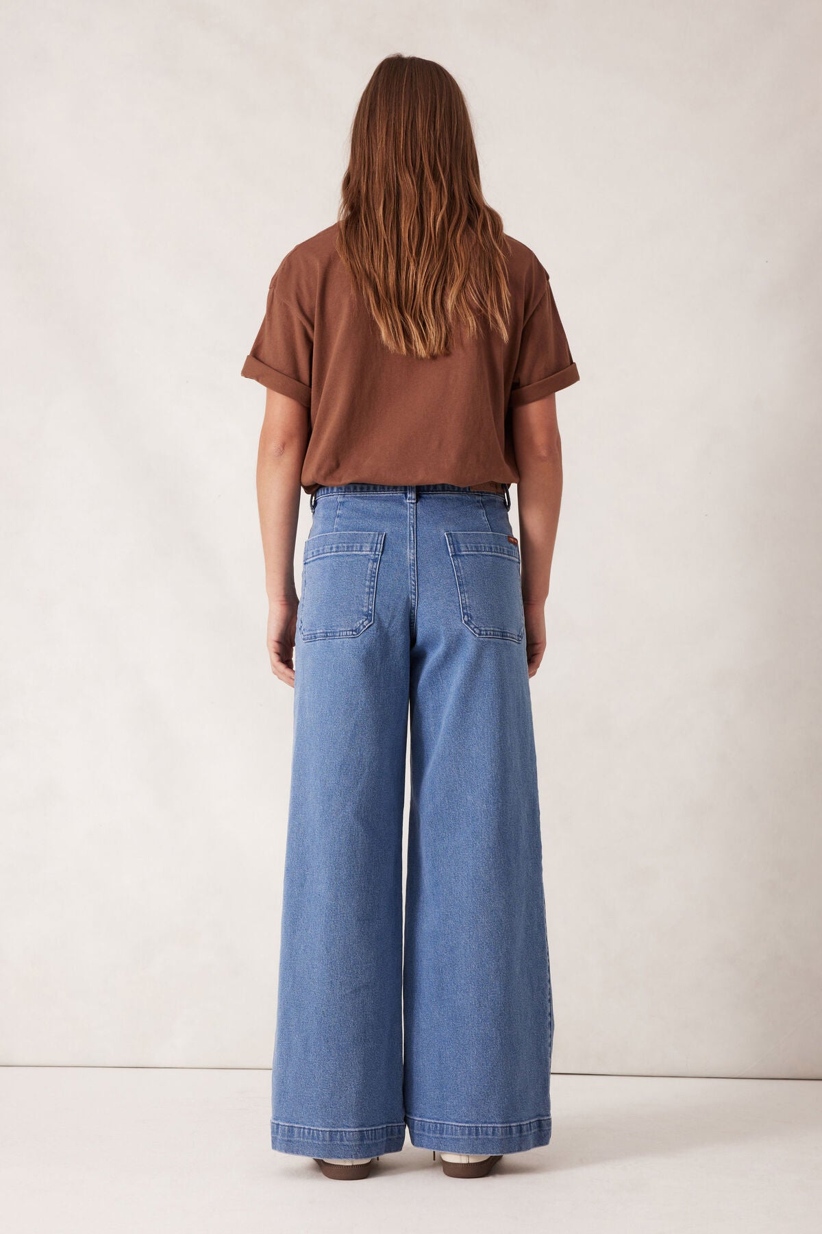 Wide Leg Patch Pocket Jean - Washed Indigo